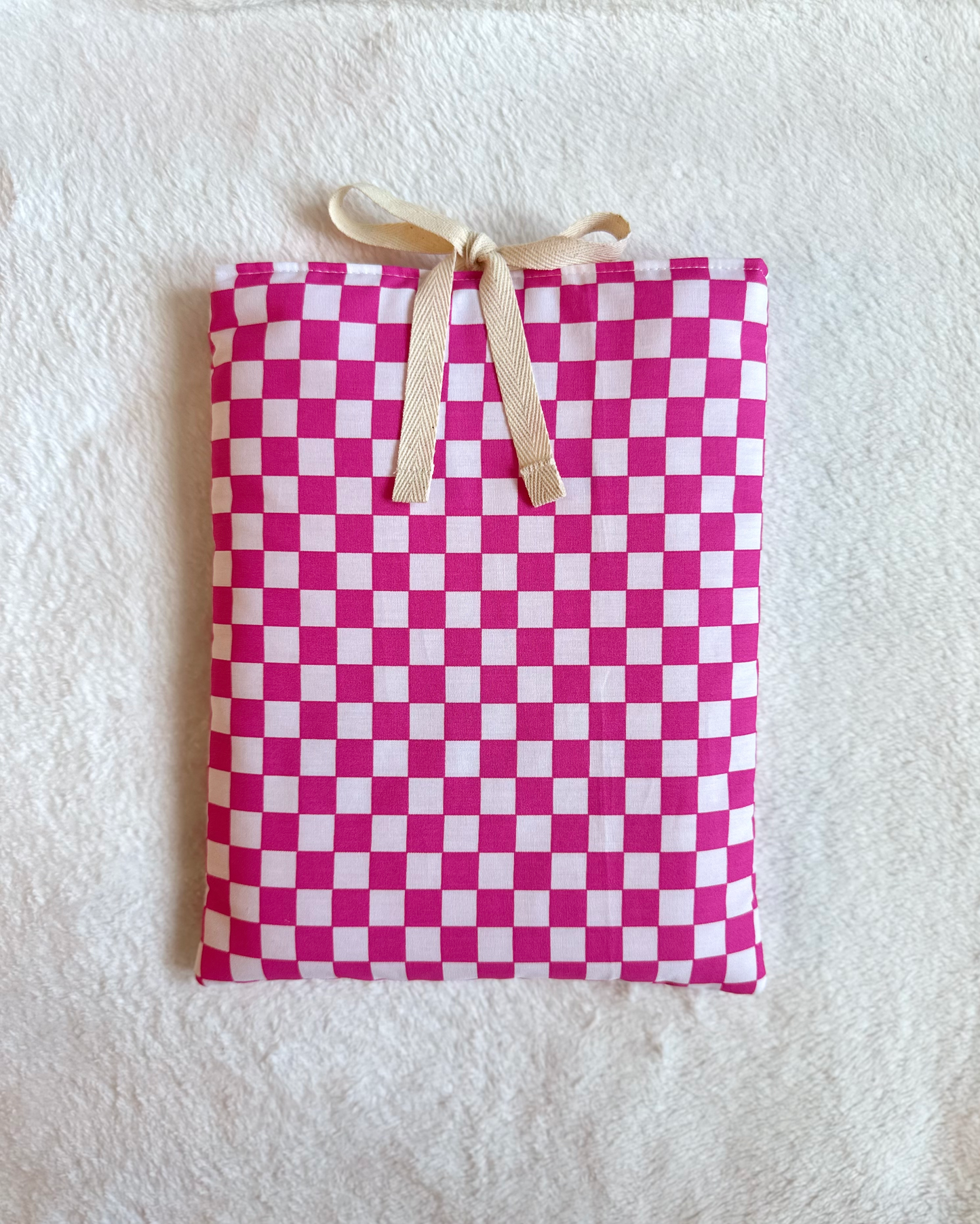 Pink Checker Book Sleeve